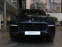 Begagnad Porsche Cayenne 305 HK (224 kW) 2024 Blå SUV