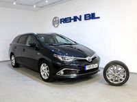 Begagnad Toyota Auris Touring Sports Executive 136 HK (100 kW) 2017 Mörkblå Kombi
