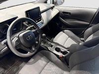 Begagnad Toyota Corolla Life 124 HK (91 kW) 2020 Silver Kombi