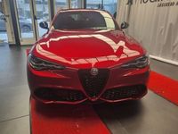 begagnad Alfa Romeo Giulia veloce 2 0 turbo at8 awd 2023, Sedan