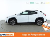 Begagnad Lexus UX 250h Sport Line 186 HK (136 kW) 2022 Vit SUV