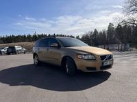 begagnad Volvo V50 2.0 D Kinetic Euro 4