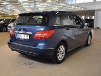Begagnad Mercedes B180 109 HK (80 kW) 2012 Blå Minibuss