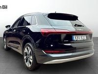 Begagnad Audi e-tron Proline 300 kW (408 HK) 2022 Brilliantsvart SUV