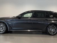 begagnad BMW 530 535 e xDrive M-Sport Park Assist Drag 2023, Kombi