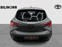 Begagnad Toyota Corolla Active 122 HK (89 kW) 2022 Grå