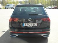 begagnad VW Tiguan eHybrid Elegance 245hk DSG6 (Drag, V-hjul)
