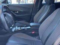 Begagnad Peugeot 2008 131 HK (96 kW) 2021 SUV