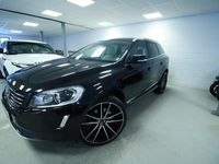 Begagnad Volvo XC60 Summum 181 HK (133 kW) 2014 Svart SUV