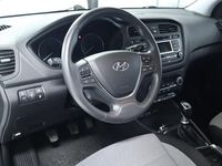 begagnad Hyundai i20 1.4 Manuell 2016, Halvkombi