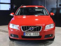 Begagnad Volvo V70 175 HK (128 kW) 2009 Röd Kombi