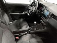 Begagnad Renault Clio V Zen 91 HK (66 kW) 2022 Glaciär vit Halvkombi