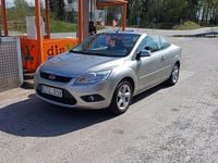 Begagnad Ford Focus 100 HK (73 kW) 2008 Luna metallic (grå/champagne metallic)