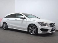 Begagnad Mercedes CLA200 Shooting Brake AMG 156 HK (114 kW) 2015 Vit Kombi