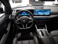 Begagnad BMW 330e M Sport 184 HK (135 kW) 2025 Svart Kombi
