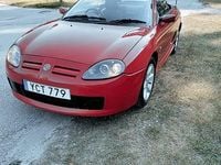 Begagnad MG TF 136 HK (100 kW) 2003 Cab