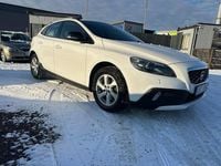 Begagnad Volvo V40 CC Momentum 116 HK (85 kW) 2014 Vit Kombi