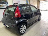 begagnad Peugeot 107 5-dörrar 1.0 2-Tronic Euro 4 Automat 12860 MIL