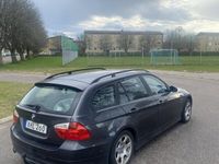 begagnad BMW 320 i Touring Advantage Euro 4