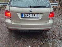 Begagnad VW Golf VI 102 HK (75 kW) 2008 Halvkombi