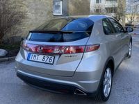 begagnad Honda Civic 5-dörrar 1.8 i-VTEC Sport Euro 4