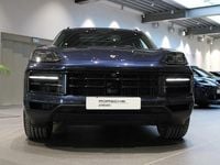 Begagnad Porsche Cayenne 305 HK (224 kW) 2025 Blå SUV