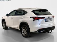 begagnad Lexus NX300h AWD E-CVT Business Skinn B-Kamera Drag 2018, SUV