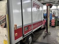 begagnad Peugeot Boxer Chassi Cab 335 2.0 BlueHDi Euro 6