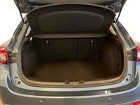 Begagnad Mazda 3 Inclusive 121 HK (88 kW) 2016 Blå Halvkombi