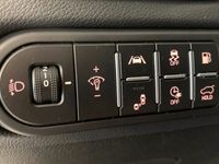 begagnad Kia XCeed Plug-in Hybrid 1,6 5-D Advance Automat 2022, Halvkombi