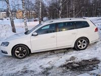 Begagnad VW Passat 150 HK (110 kW) 2011 Vit Kombi