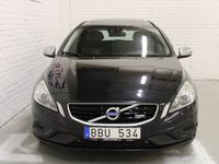 begagnad Volvo V60 T4F Powershift Momentum,R-Design 180hk/Drag/Takluc