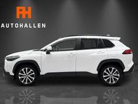 Begagnad Toyota Corolla Cross Style 197 HK (144 kW) 2022 Vit SUV