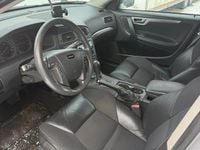 Begagnad Volvo V70 170 HK (125 kW) 2002 Grå metallic Kombi