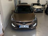 Begagnad Hyundai i30 Sport 110 HK (80 kW) 2012 Ljusbrun Halvkombi