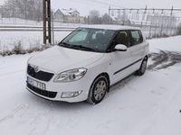 Begagnad Skoda Fabia Ambiente 75 HK (55 kW) 2012 Vit Halvkombi