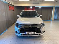 begagnad Mitsubishi Outlander P-HEV 2,4 KOMFORT 4WD Drag V-hjul PLUGIN 2019, SUV