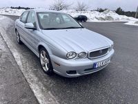 Begagnad Jaguar X-type 146 HK (107 kW) 2008 Grå Sedan