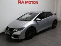 Begagnad Honda Civic Sport 120 HK (88 kW) 2015 Silver Halvkombi