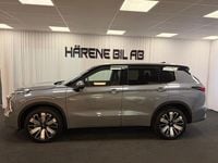 Ny Mitsubishi Outlander Instyle 136 HK (100 kW) 2025 Moonstone grey with black roof SUV