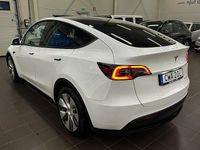 Begagnad Tesla Model Y Long Range AWD 378 kW (514 HK) 2023 Vit SUV