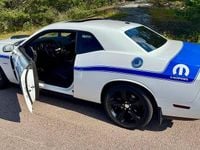 Begagnad Dodge Challenger Limited 381 HK (280 kW) 2014 Vit Sportkupé