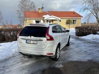 begagnad Volvo XC60 D4 AWD Geartronic Momentum Euro 5