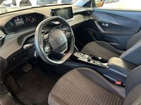 Begagnad Peugeot e-2008 Active 100 kW (136 HK) 2022 Svart SUV