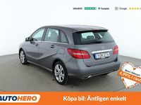 Begagnad Mercedes B180 124 HK (91 kW) 2017 Grå Minibuss
