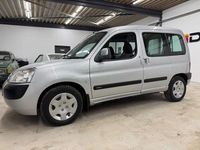 Begagnad Citroën Berlingo 109 HK (80 kW) 2004 Silver Minibuss