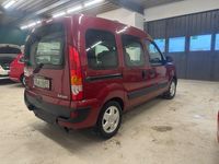 Begagnad Renault Kangoo Privilege 95 HK (69 kW) 2003 Röd Minibuss