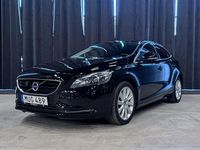 Begagnad Volvo V40 191 HK (140 kW) 2015 Svart Kombi