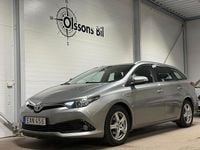 Begagnad Toyota Auris Touring Sports Active 136 HK (100 kW) 2017 Ljusgrå Kombi