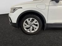 Begagnad VW Tiguan Elegance 245 HK (180 kW) 2022 Vit SUV